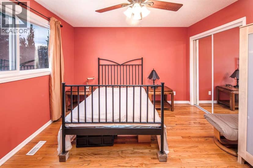 28 Hawkcliff Place NW — photo 11 of 28