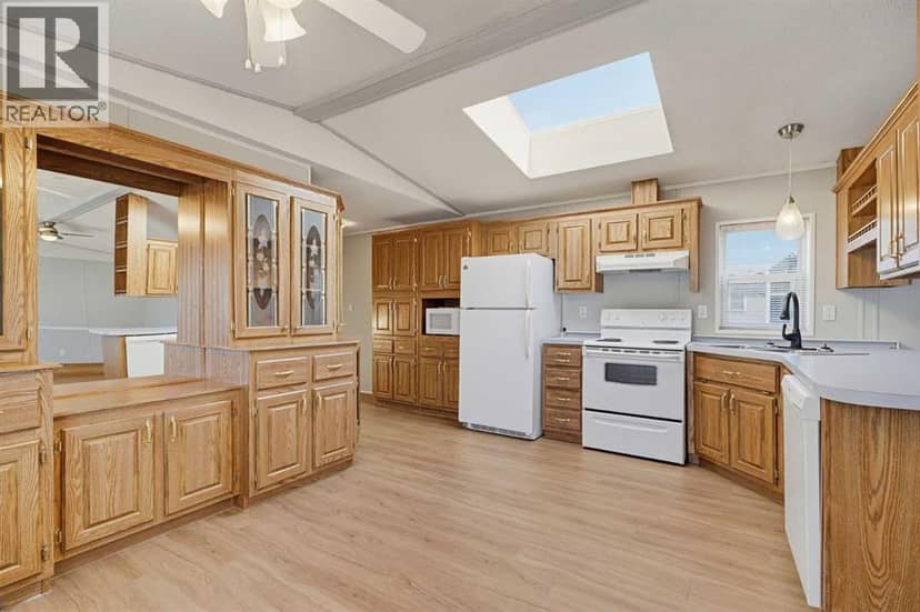 108, 37543 England Way — photo 15 of 34