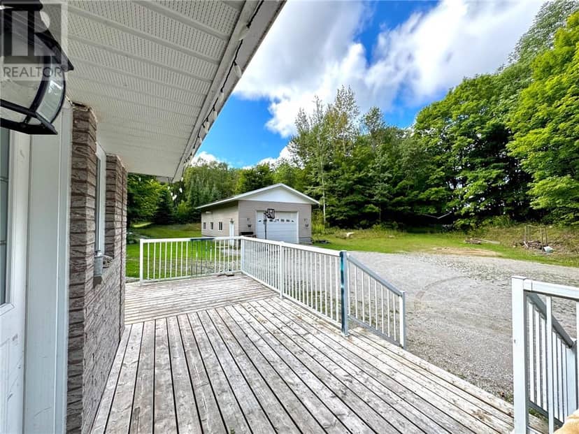 187 Cress Road, Mindemoya, Manitoulin Island, photo 7