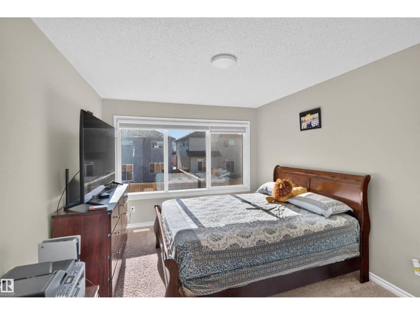 435 41 AV NW — photo 28 of 33