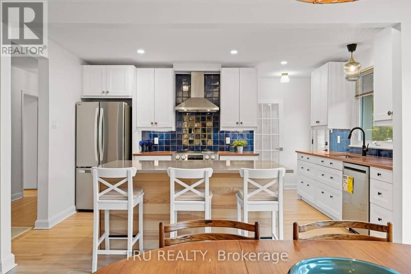 2110 Honeywell Avenue — photo 19 of 40