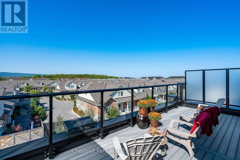 31 Emerson Mews — photo 17 of 40