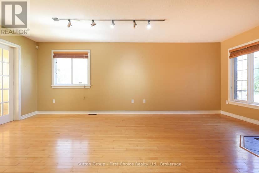267 Norman Street — photo 11 of 40