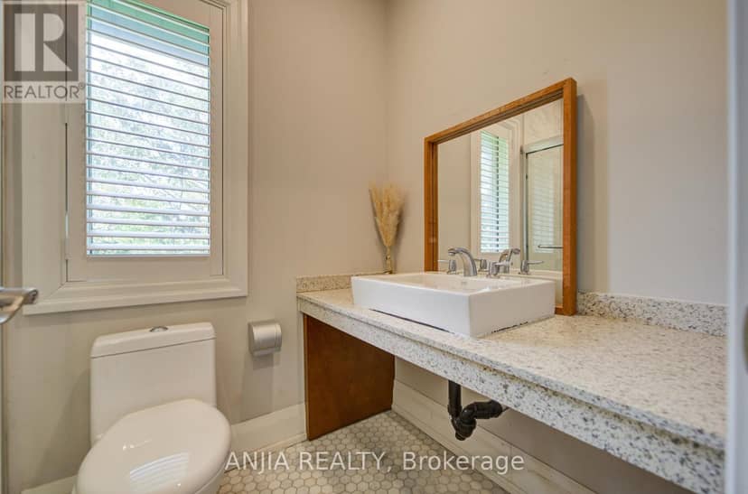 2652 Victoria Park Avenue — photo 27 of 40