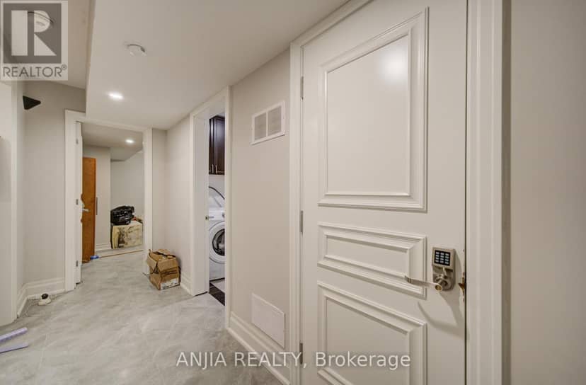 2652 Victoria Park Avenue — photo 40 of 40