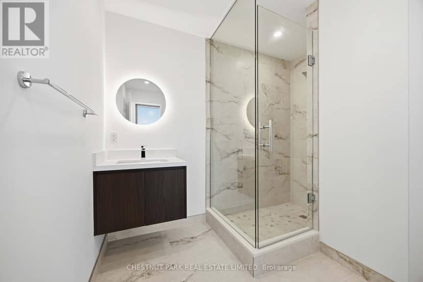 1402 - 1315 Bay Street — photo 18 of 31
