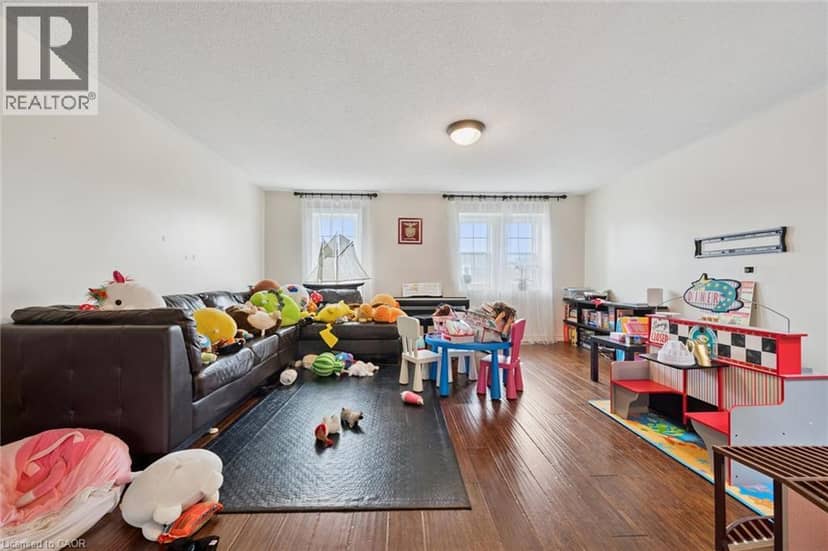 2254 NORFOLK Drive — photo 16 of 35