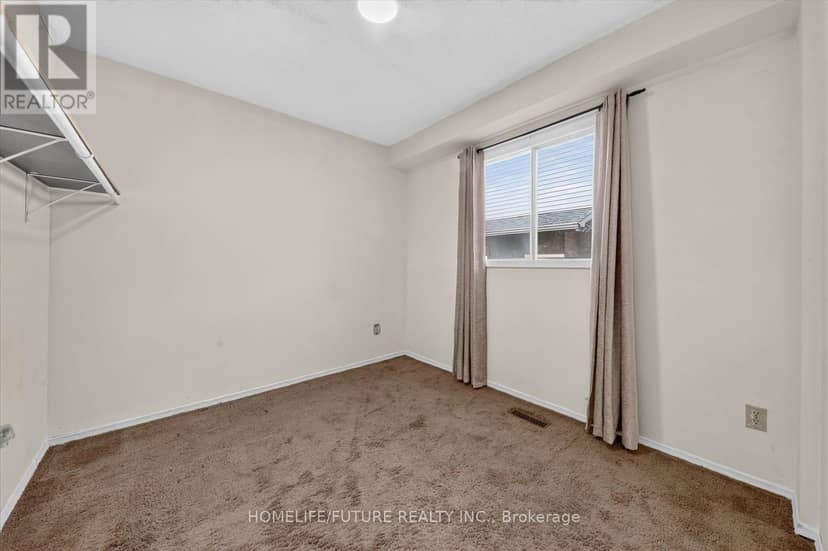 7 Winterfold Drive — photo 34 of 40