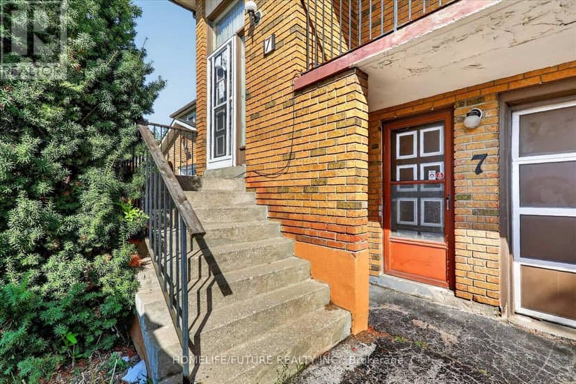 7 Winterfold Drive — photo 9 of 40