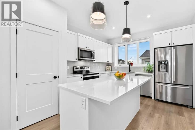 85 Heirloom Way SE, Calgary, photo 5