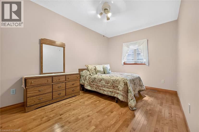 219 JACQUELINE Boulevard — photo 37 of 40