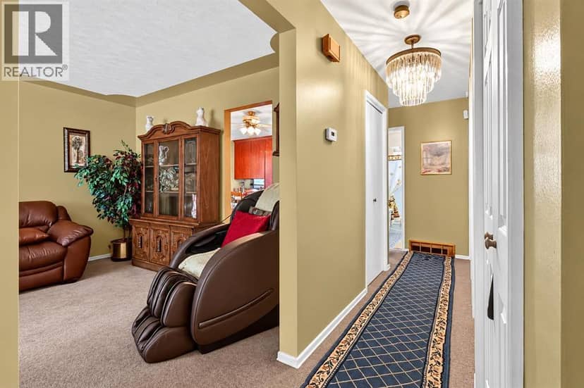 3620 Dover Ridge Drive SE, Calgary, photo 5