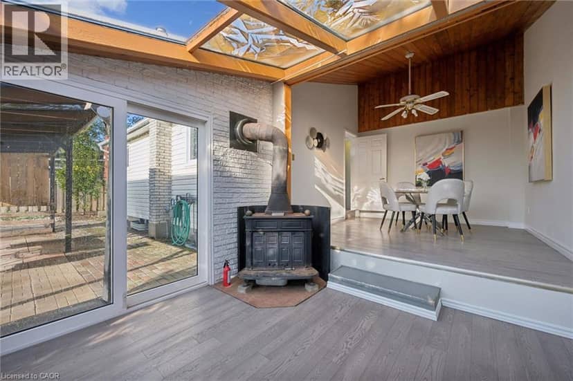 259 THORNCREST Drive — photo 28 of 40