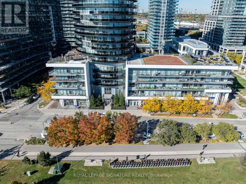 330 - 80 Marine Parade Drive, Toronto, photo 2