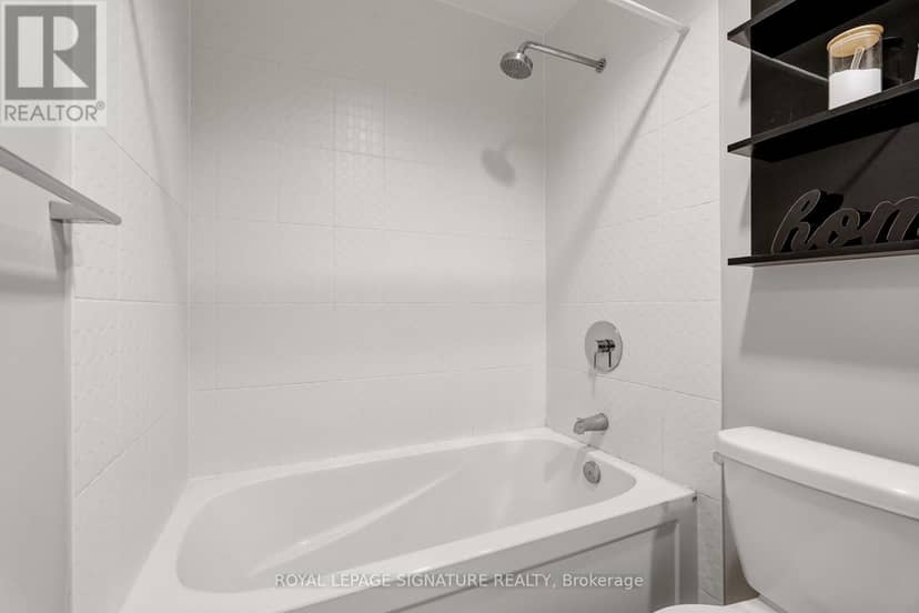 330 - 80 Marine Parade Drive — photo 20 of 40