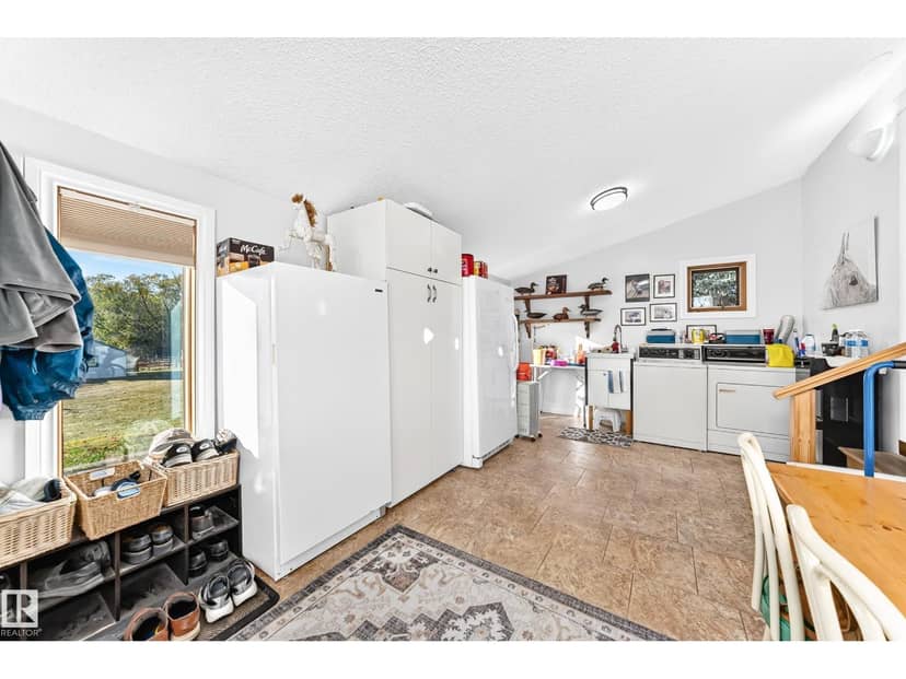 #10 52520 Rge Road 21 — photo 21 of 40