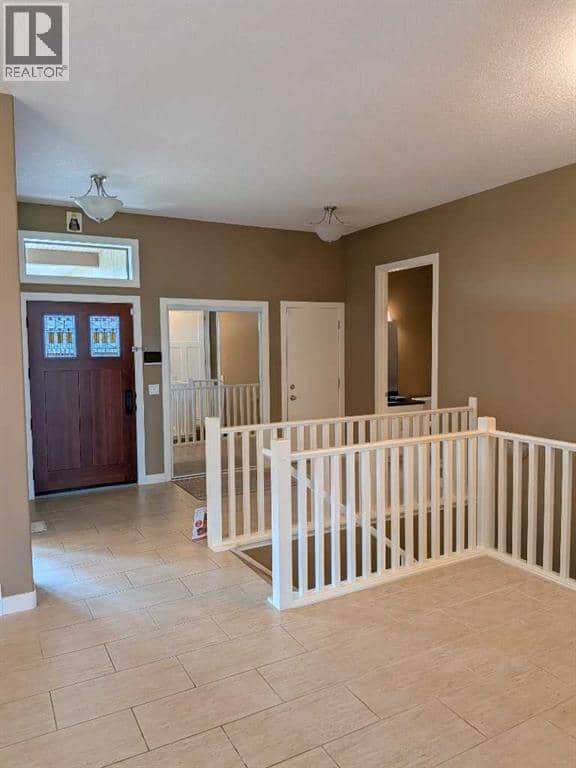 116 Bridle Estates Road SW — photo 9 of 40