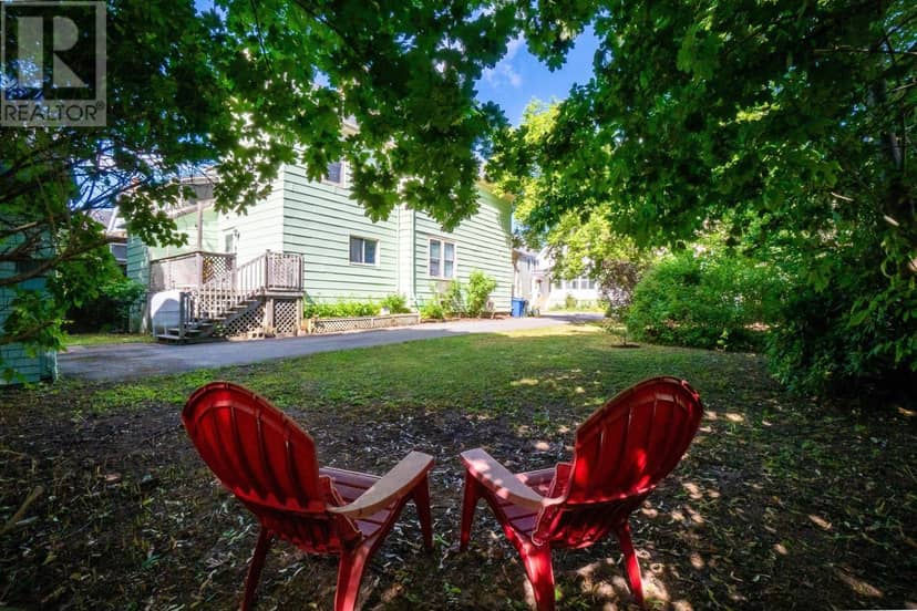 213 Victoria Street — photo 36 of 40
