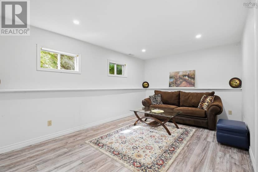 2093 Larry Uteck Boulevard — photo 15 of 29