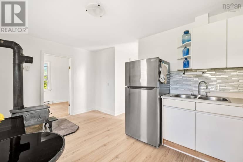 3 Florence Street — photo 12 of 40