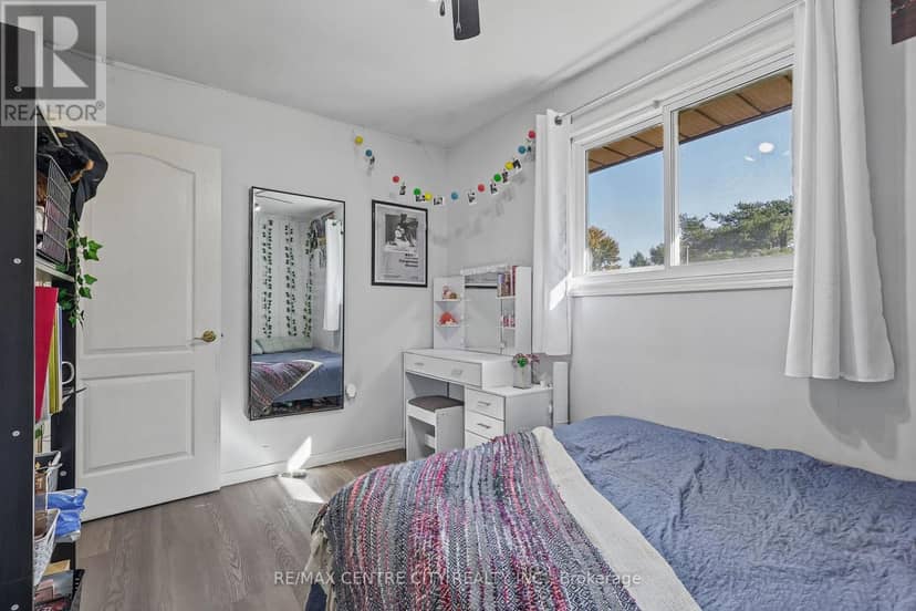 68 Lois Avenue — photo 37 of 40