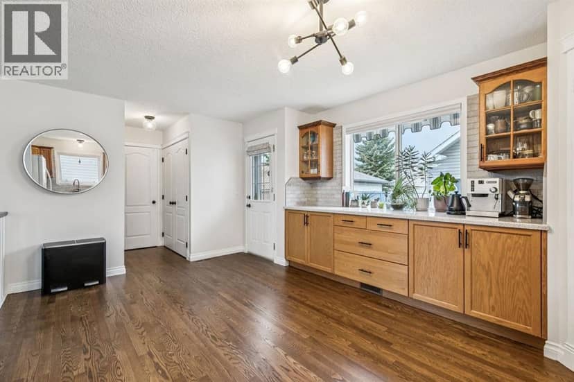 1704 Woodside Boulevard NW — photo 16 of 38