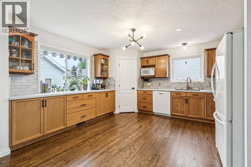 1704 Woodside Boulevard NW — photo 13 of 38