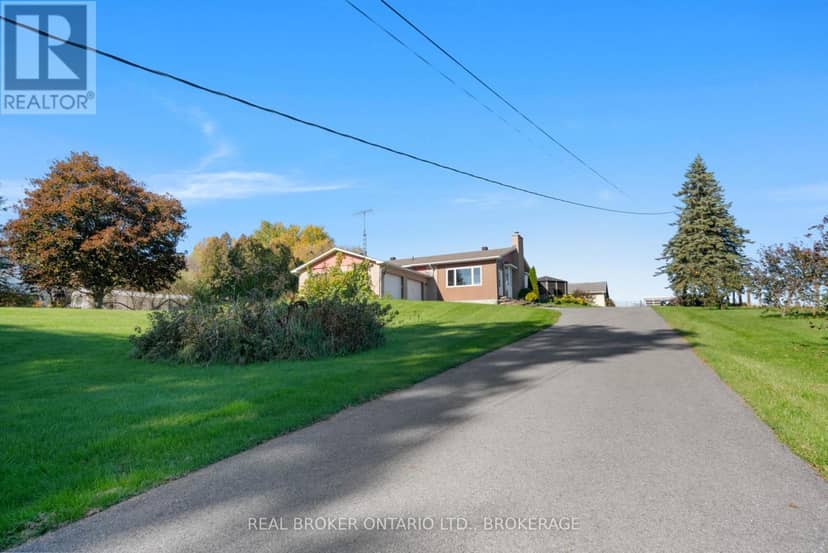 18749 Paragon Road, South Glengarry, photo 2
