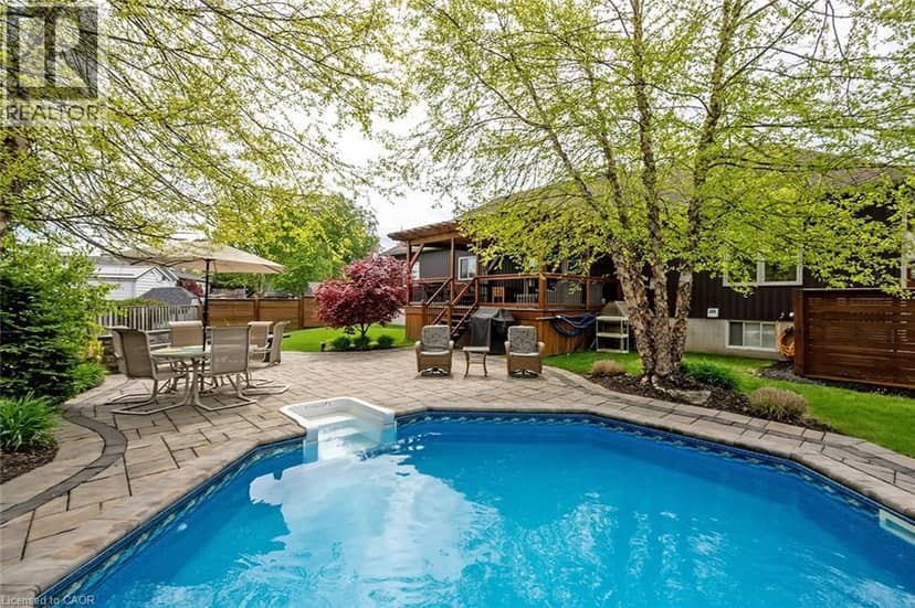 49 POSTMA Drive, Dunnville, photo 3