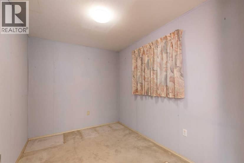 4108 49A Avenue — photo 33 of 40