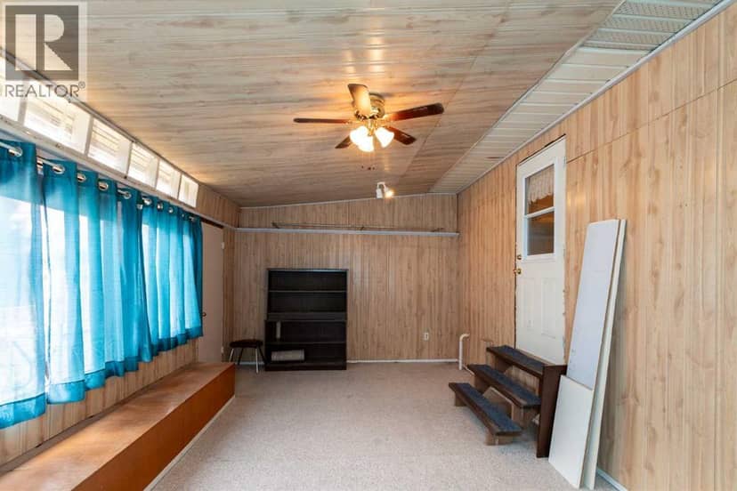 4108 49A Avenue — photo 36 of 40