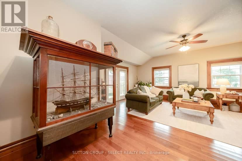 10072 Argyle Street — photo 15 of 40