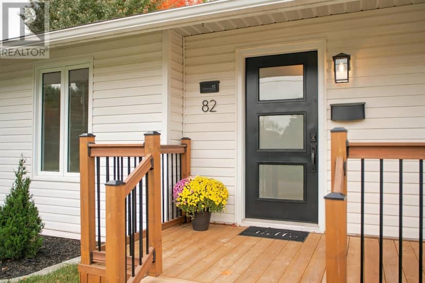 82 River RD, Sault Ste. Marie, photo 3