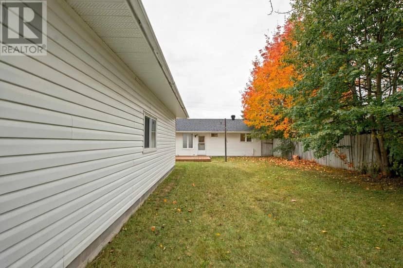 82 River RD — photo 36 of 40