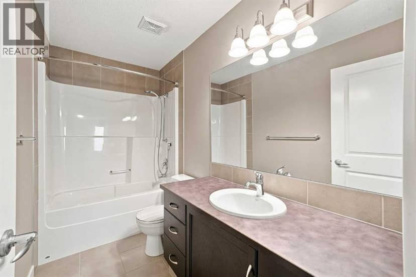 80 Sherwood Crescent NW — photo 24 of 40