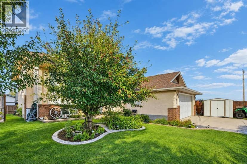 106 Strathaven Bay, Strathmore, photo 4
