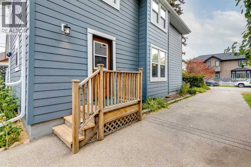 1905 2 Street NW — photo 30 of 40