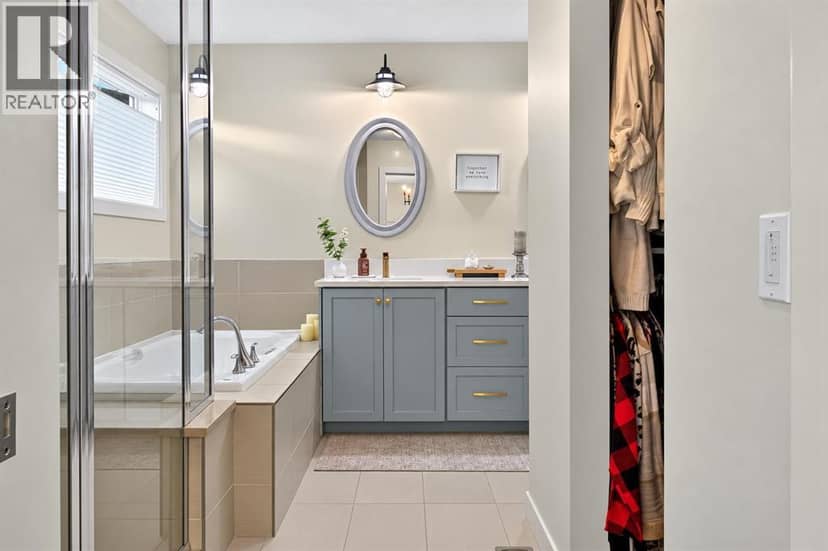 260 Cranarch Common SE — photo 22 of 40