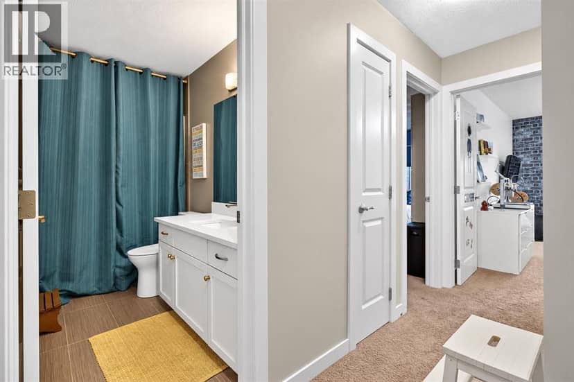 260 Cranarch Common SE — photo 28 of 40