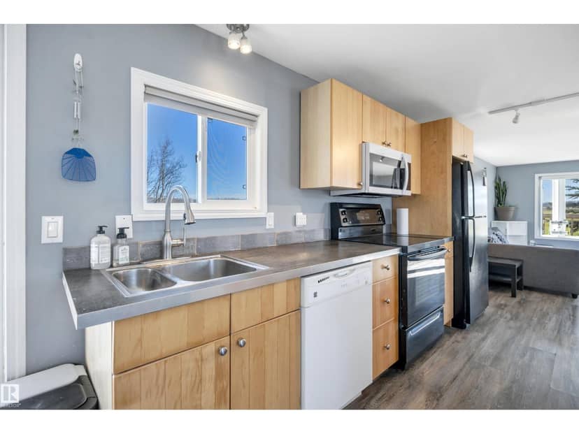 461063 Rge Road 10 — photo 14 of 40