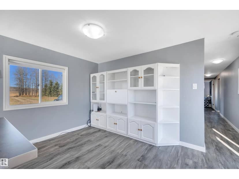 461063 Rge Road 10 — photo 17 of 40