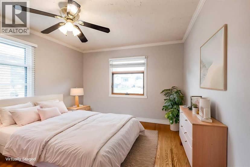 337 4 Street SW — photo 10 of 37