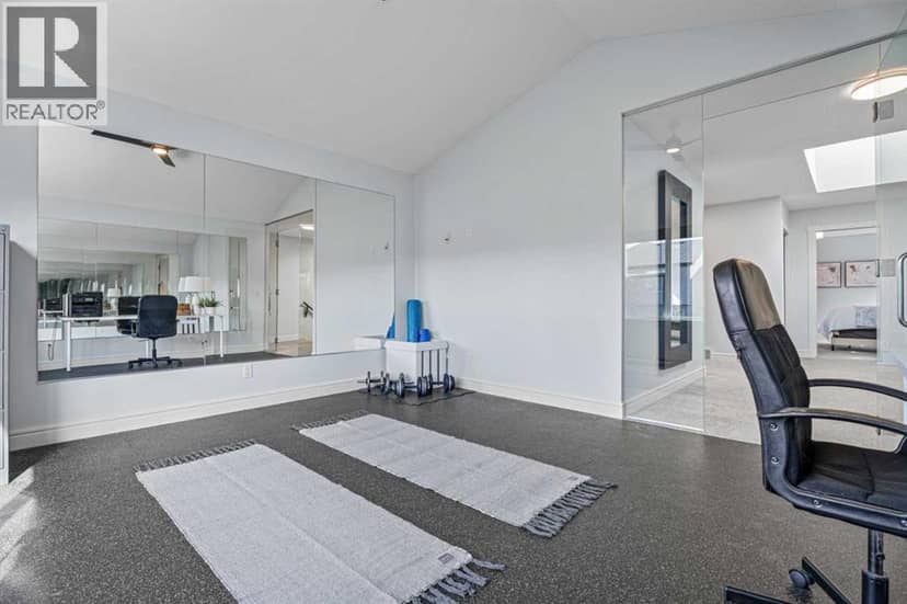 295 Aspen Hills Close SW — photo 32 of 40