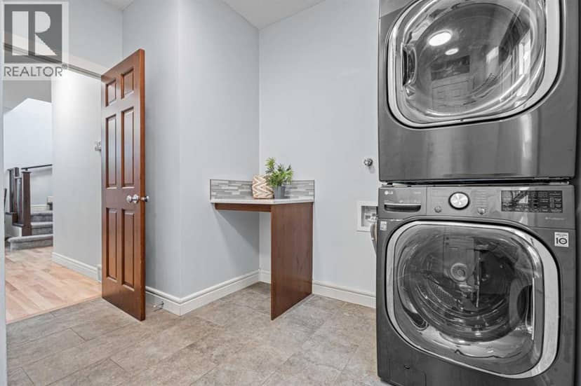 295 Aspen Hills Close SW — photo 19 of 40