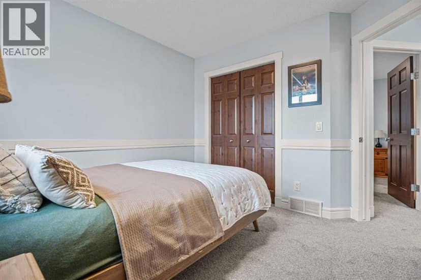 295 Aspen Hills Close SW — photo 35 of 40