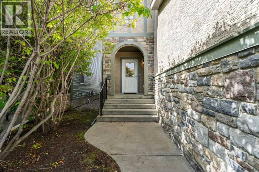 295 Aspen Hills Close SW, Calgary, photo 2
