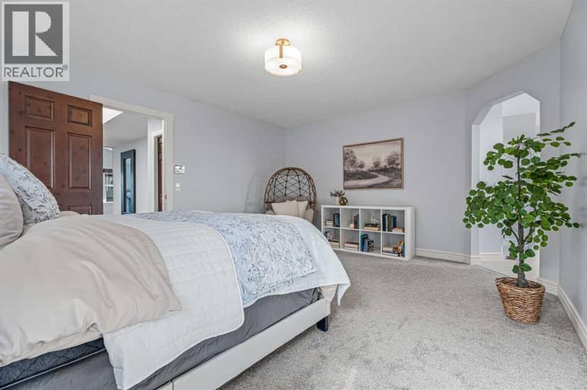 295 Aspen Hills Close SW — photo 24 of 40