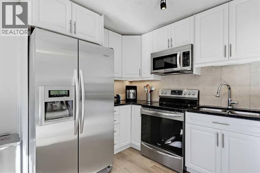5, 64 Woodacres Crescent SW, Calgary, photo 6