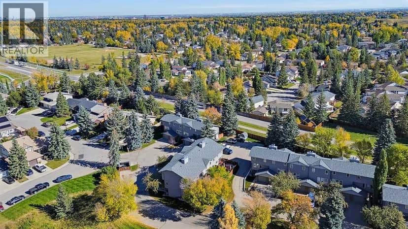 5, 64 Woodacres Crescent SW, Calgary, photo 3