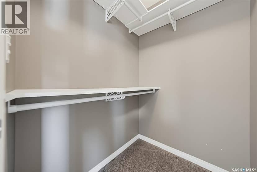 139 Denham CRESCENT — photo 17 of 37
